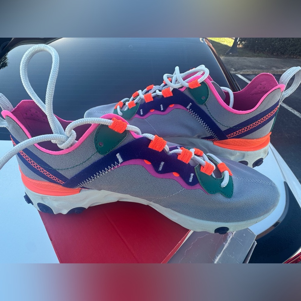 Women Nike React Element 55 Wolf Grey Fushcia